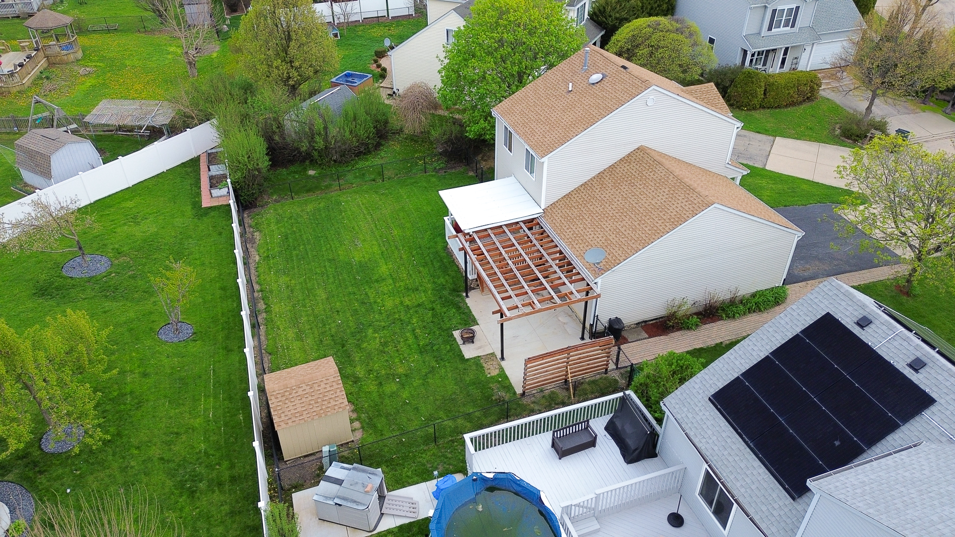 7 Gladys Court, South Elgin, IL 60177