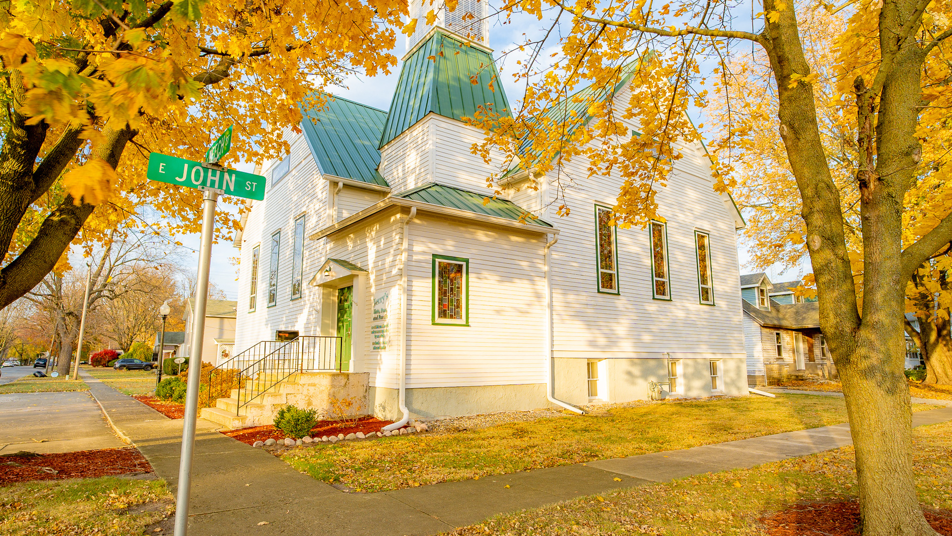 201 N Beech Street, Forrest, IL 61741