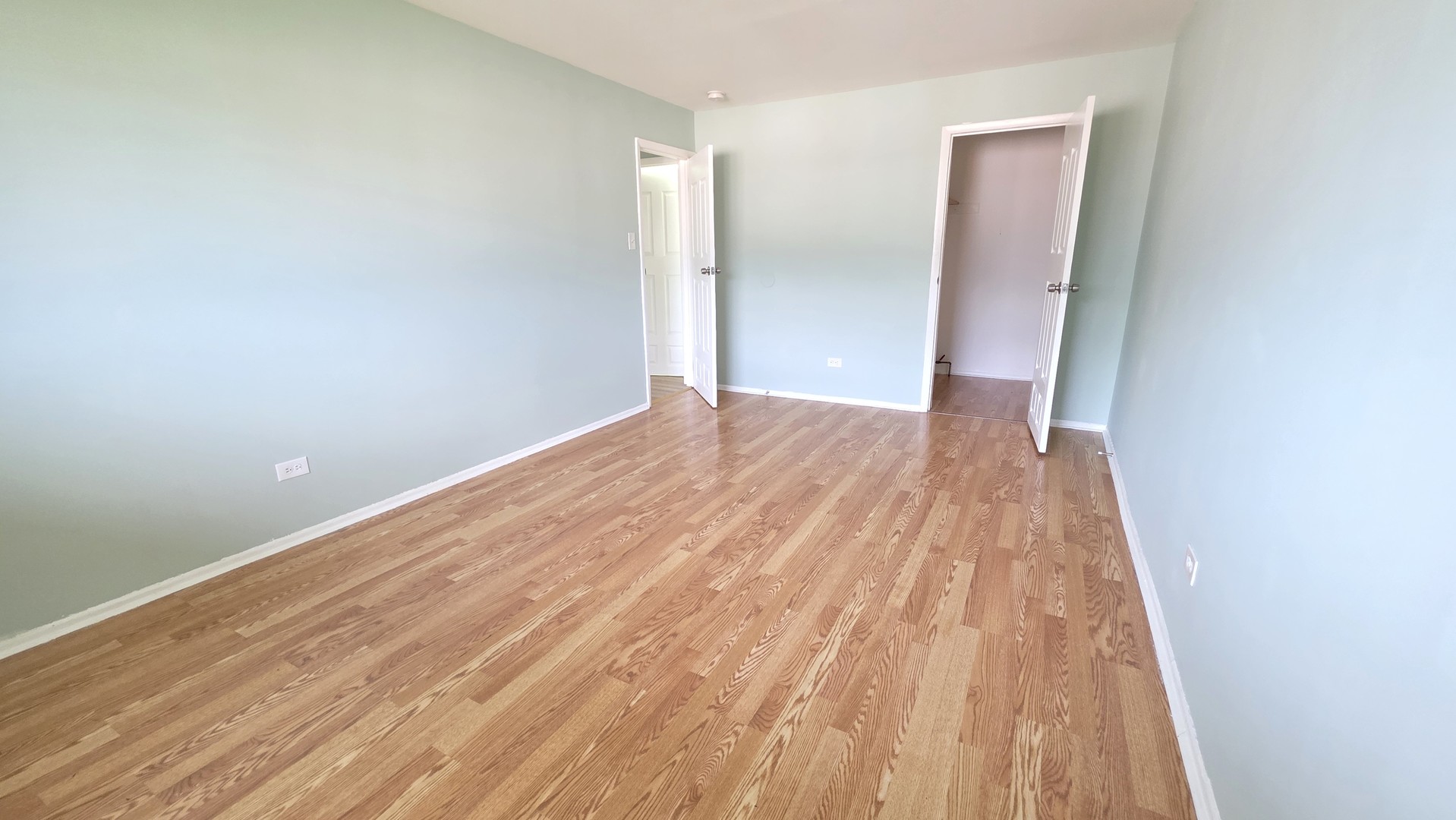 1557 Jill Court #206, Glendale Heights, IL 60139