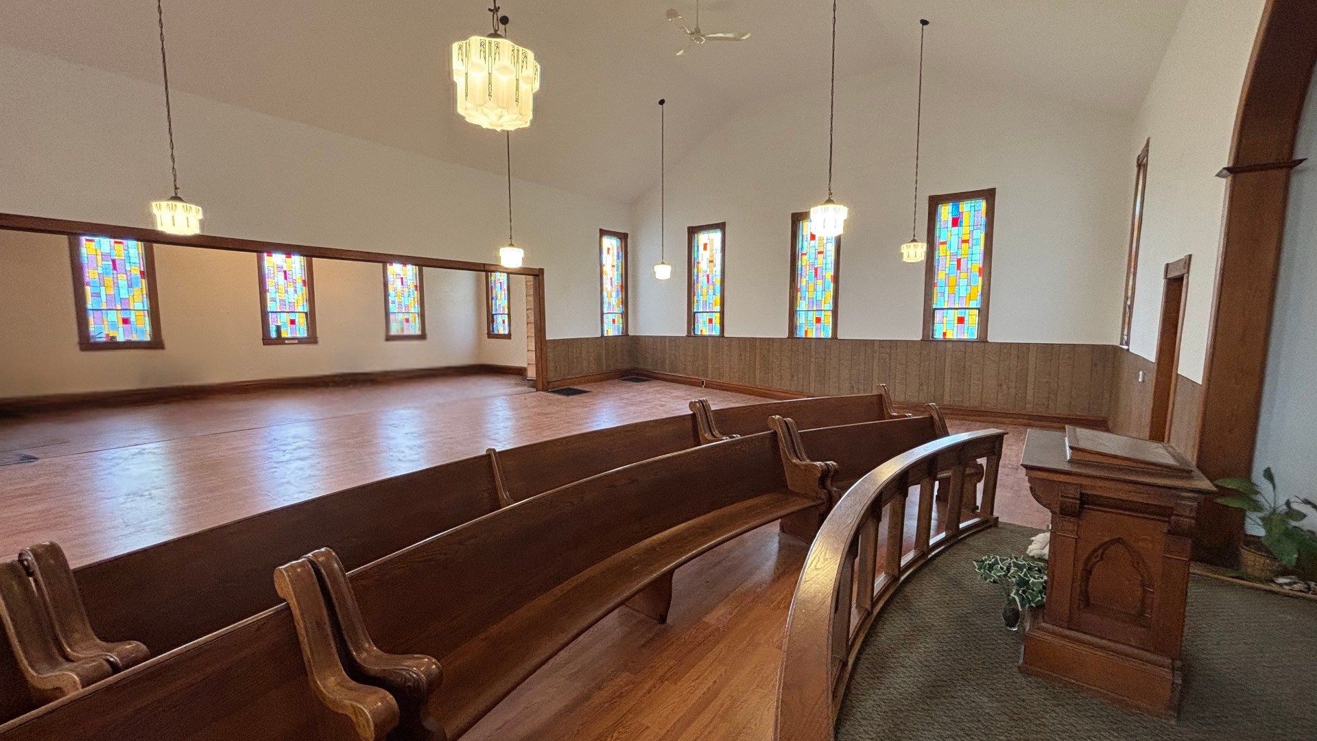 201 N Beech Street, Forrest, IL 61741