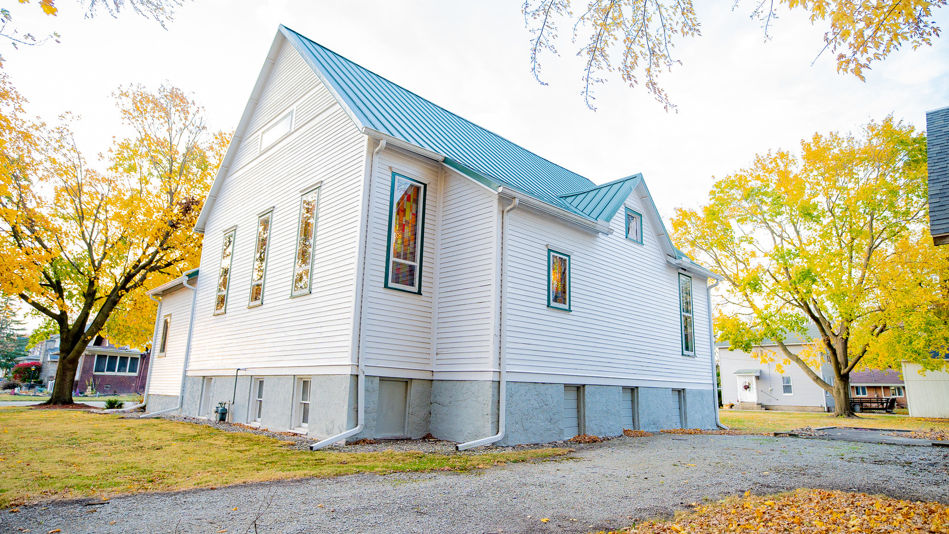 201 N Beech Street, Forrest, IL 61741