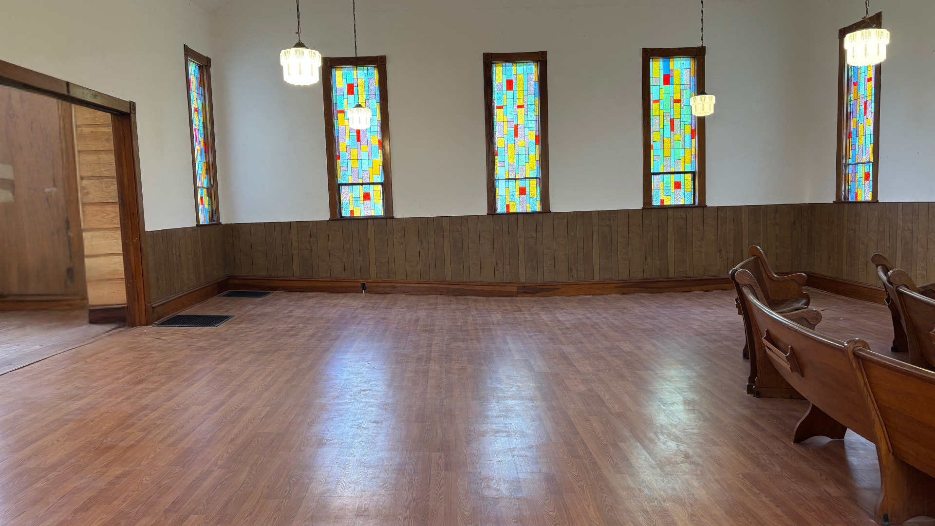 201 N Beech Street, Forrest, IL 61741