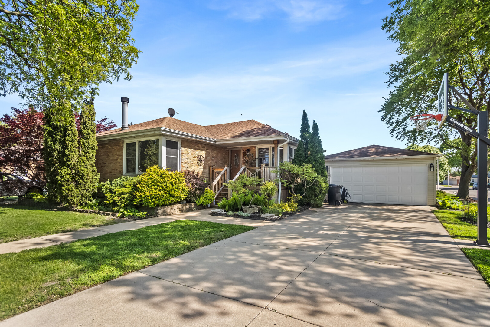 3923 W 106th Street, Chicago, IL 60638
