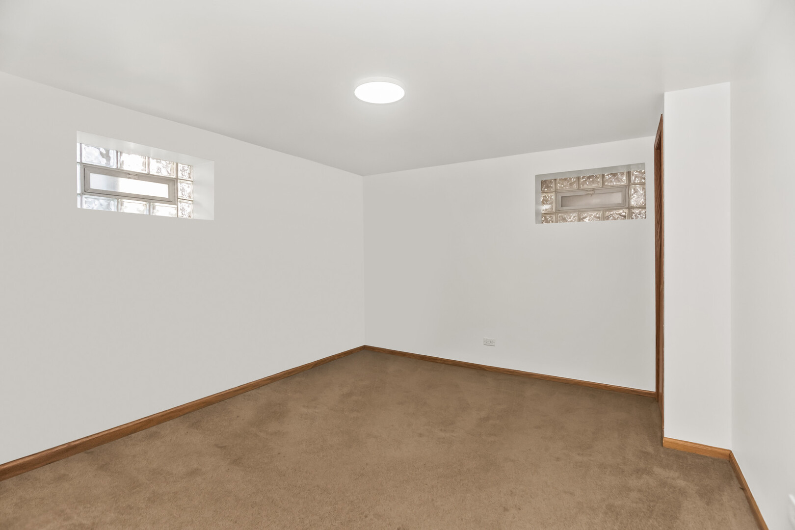 3923 W 106th Street, Chicago, IL 60638