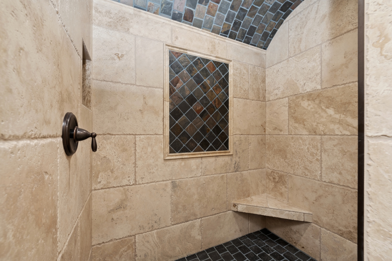 1979 Red Oak Lane, Spring Grove, IL 60081