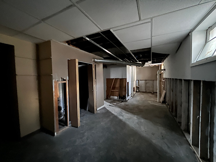 519 N VIEW Street, Aurora, IL 60506