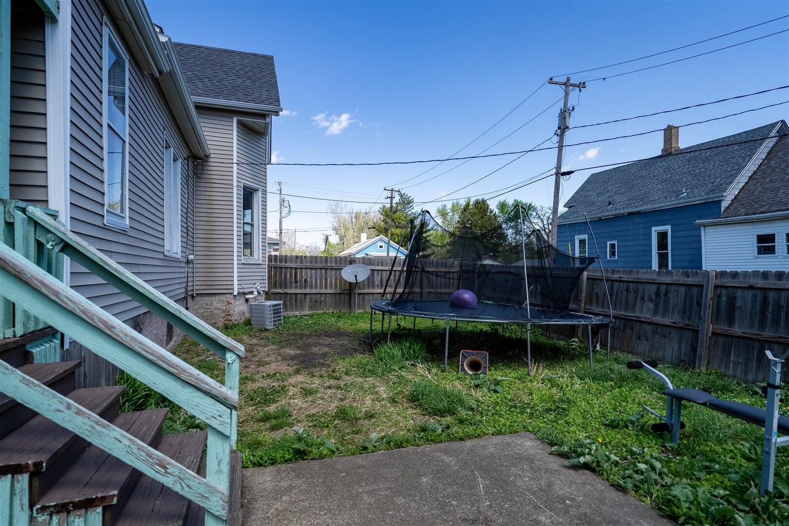 902 W Grove Street, Bloomington, IL 61701