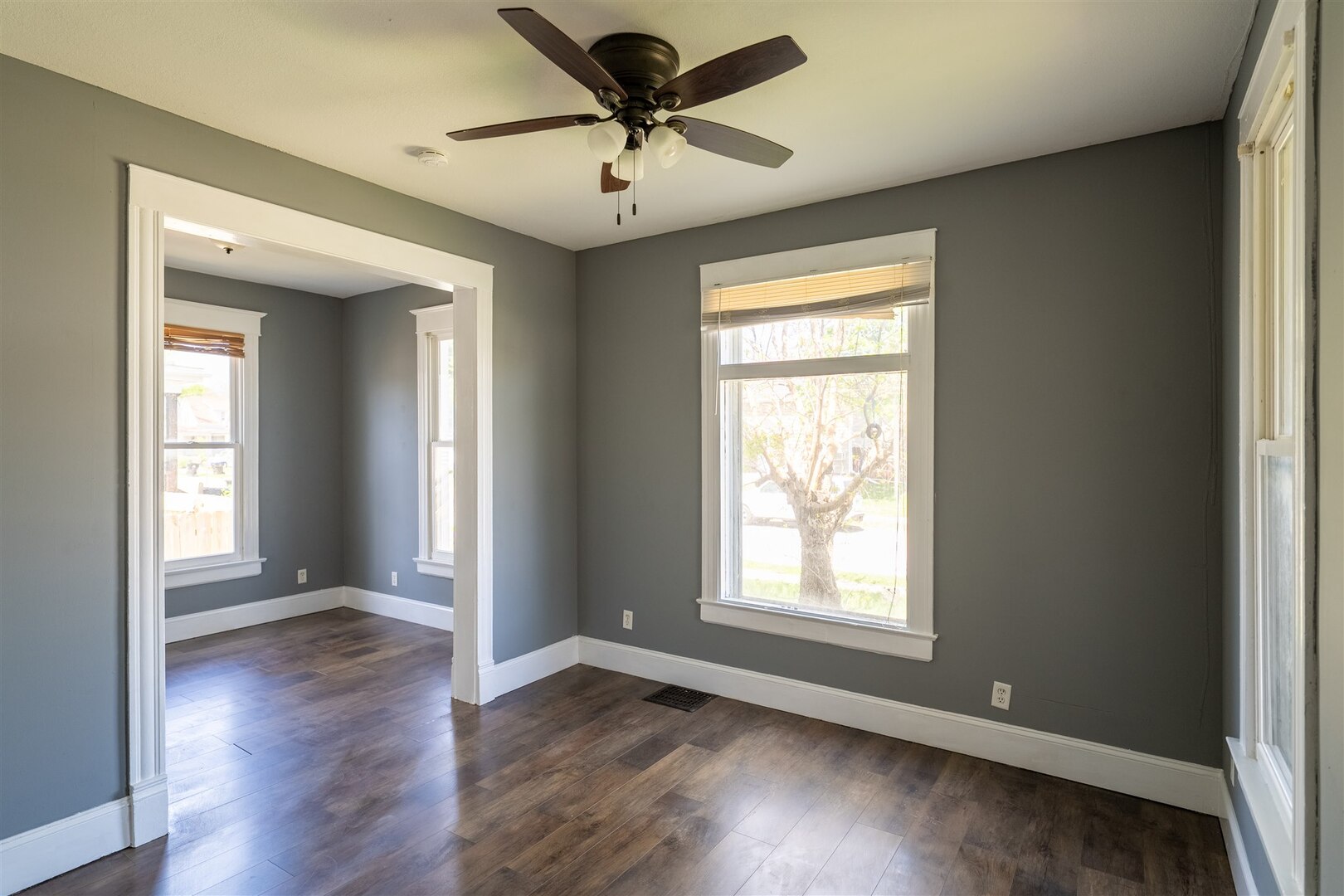 902 W Grove Street, Bloomington, IL 61701