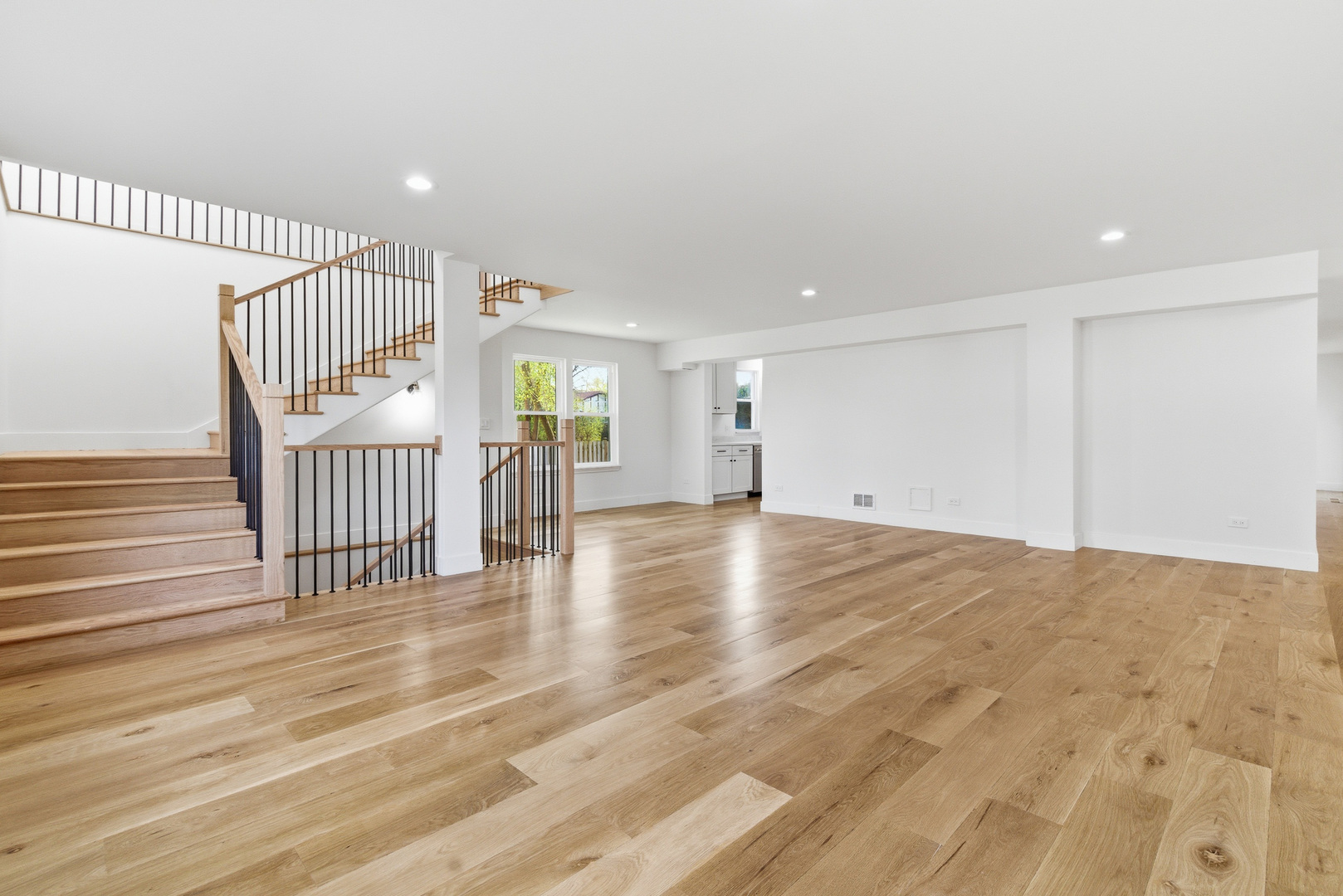 48 Birchwood Avenue, Deerfield, IL 60015