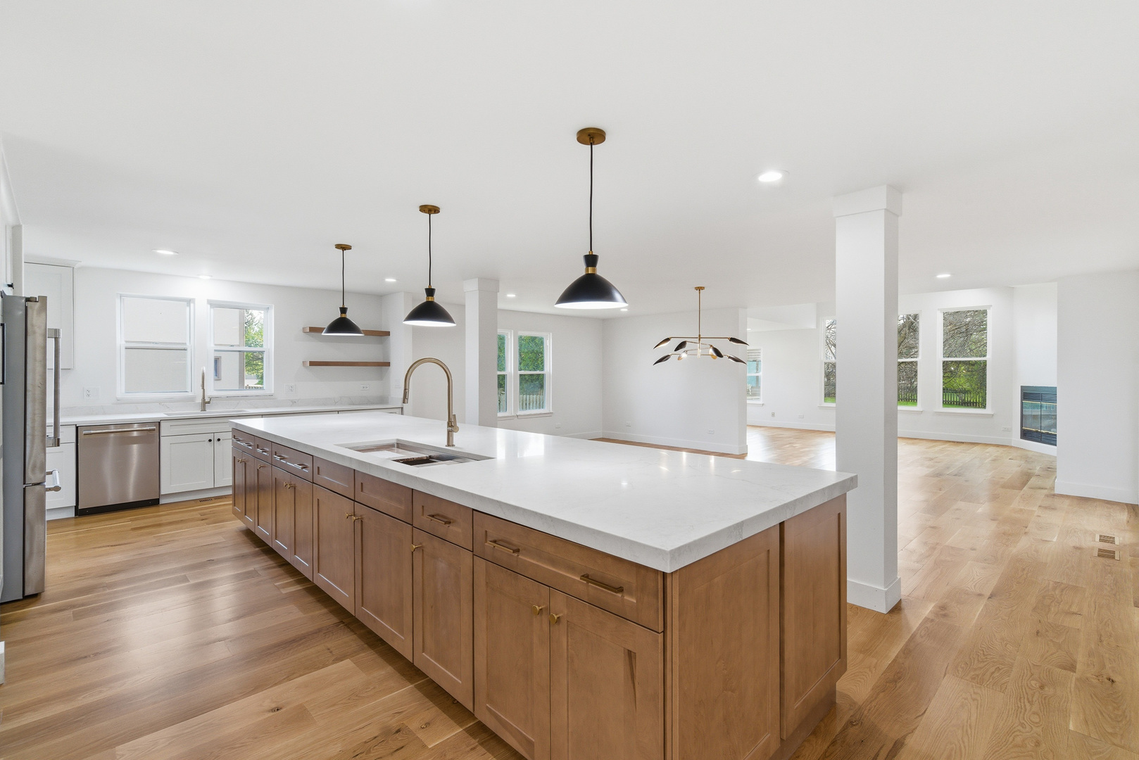 48 Birchwood Avenue, Deerfield, IL 60015