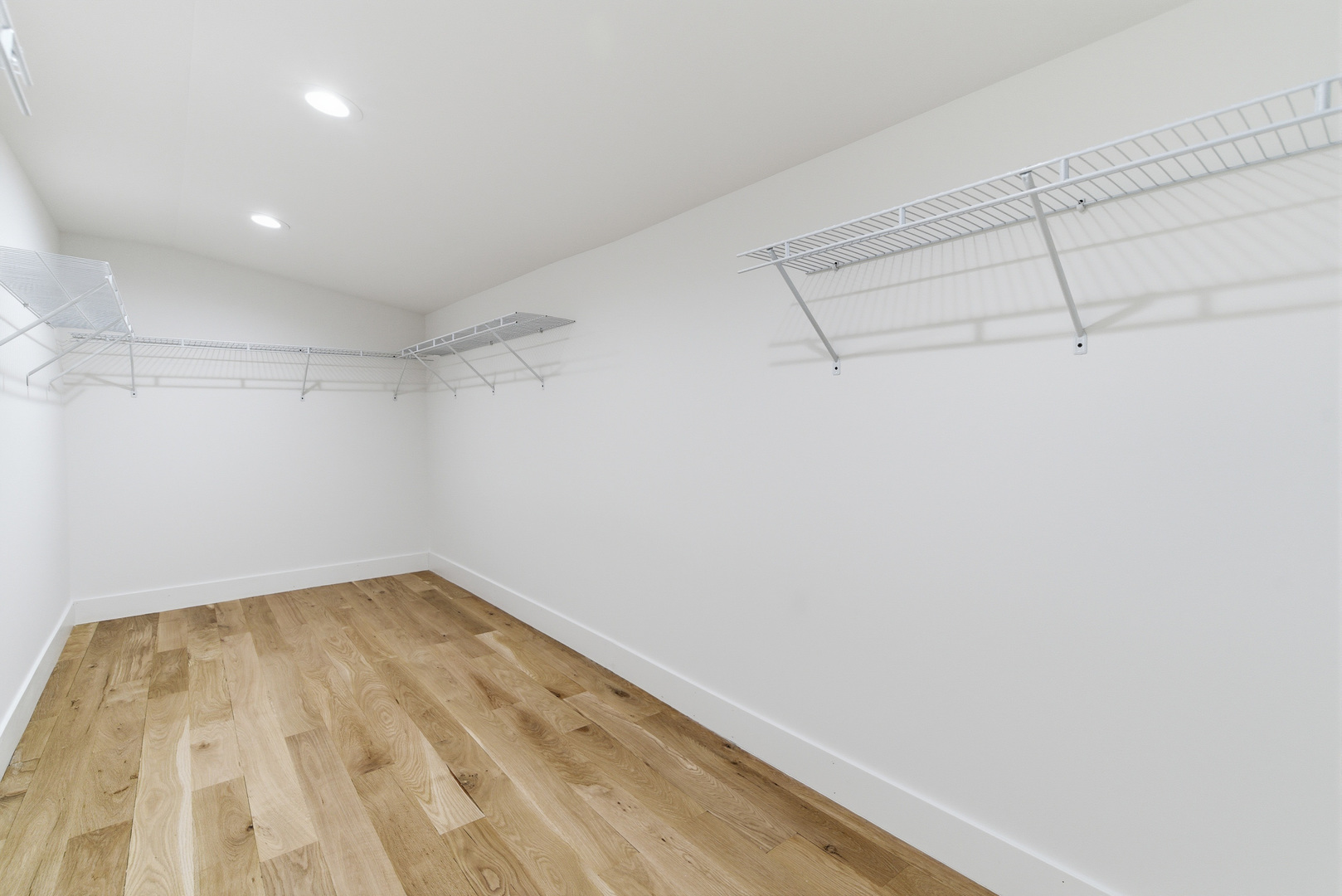 48 Birchwood Avenue, Deerfield, IL 60015