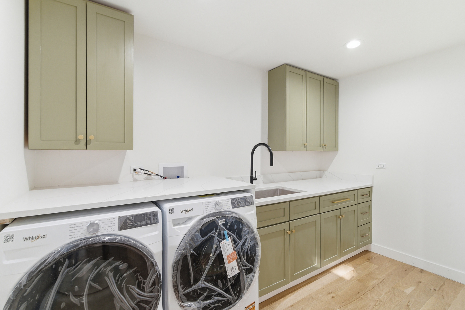 48 Birchwood Avenue, Deerfield, IL 60015