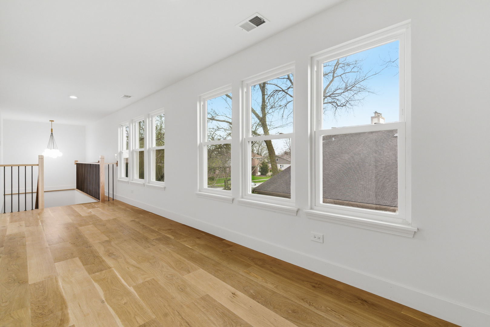 48 Birchwood Avenue, Deerfield, IL 60015