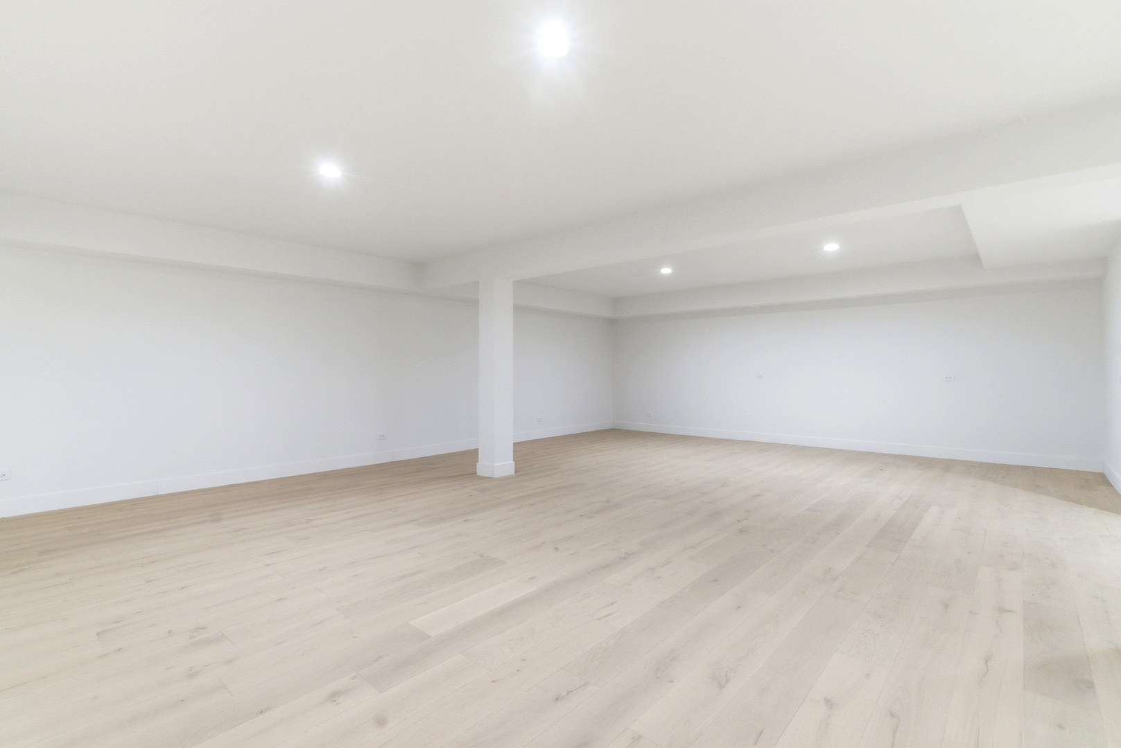 48 Birchwood Avenue, Deerfield, IL 60015