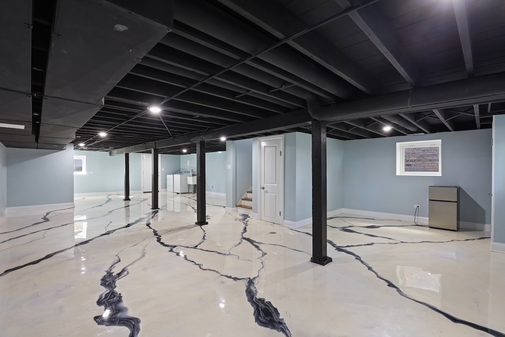 1702 S 4th Avenue, Maywood, IL 60153