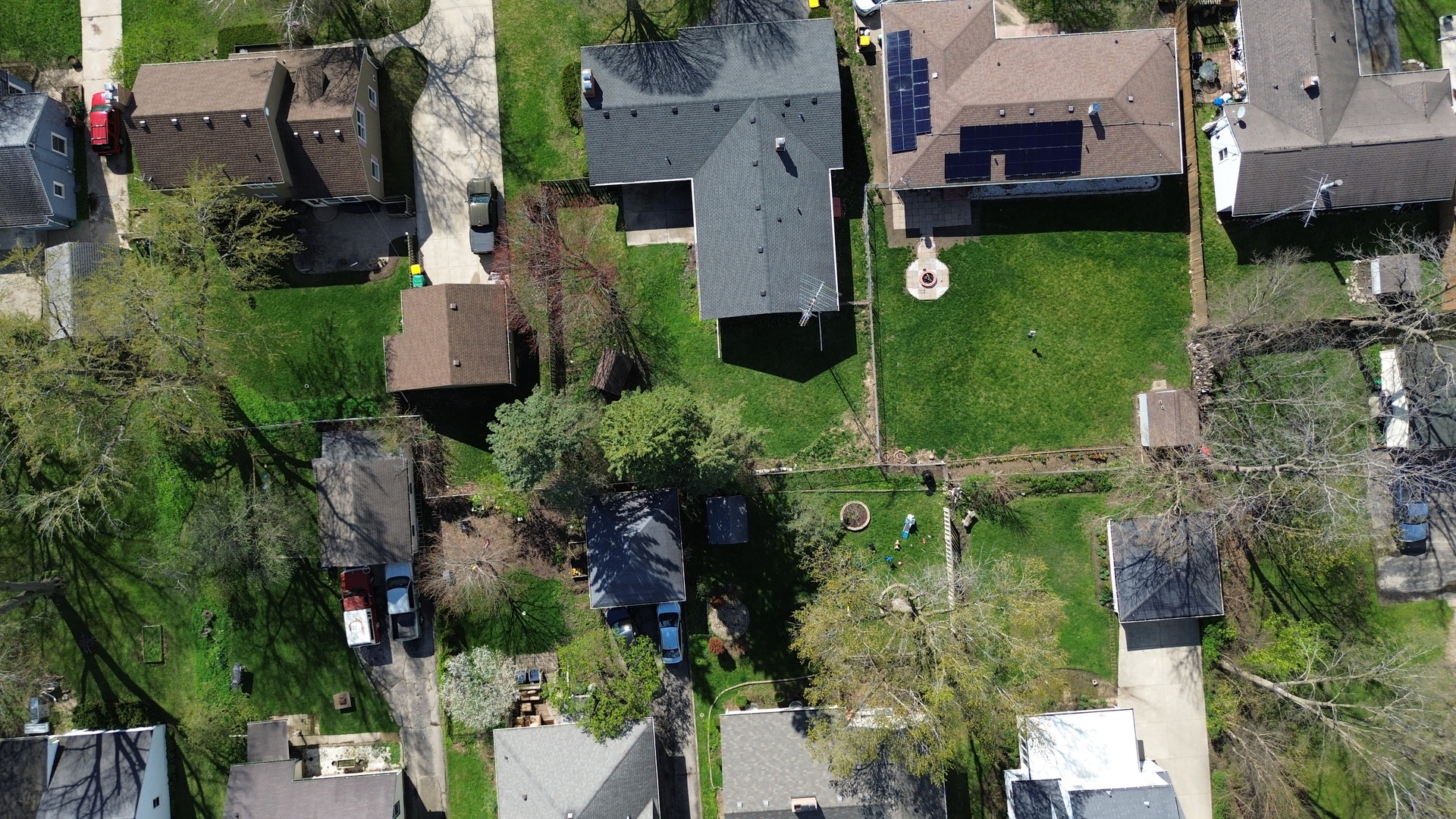 400 Becking Avenue, Woodstock, IL 60098