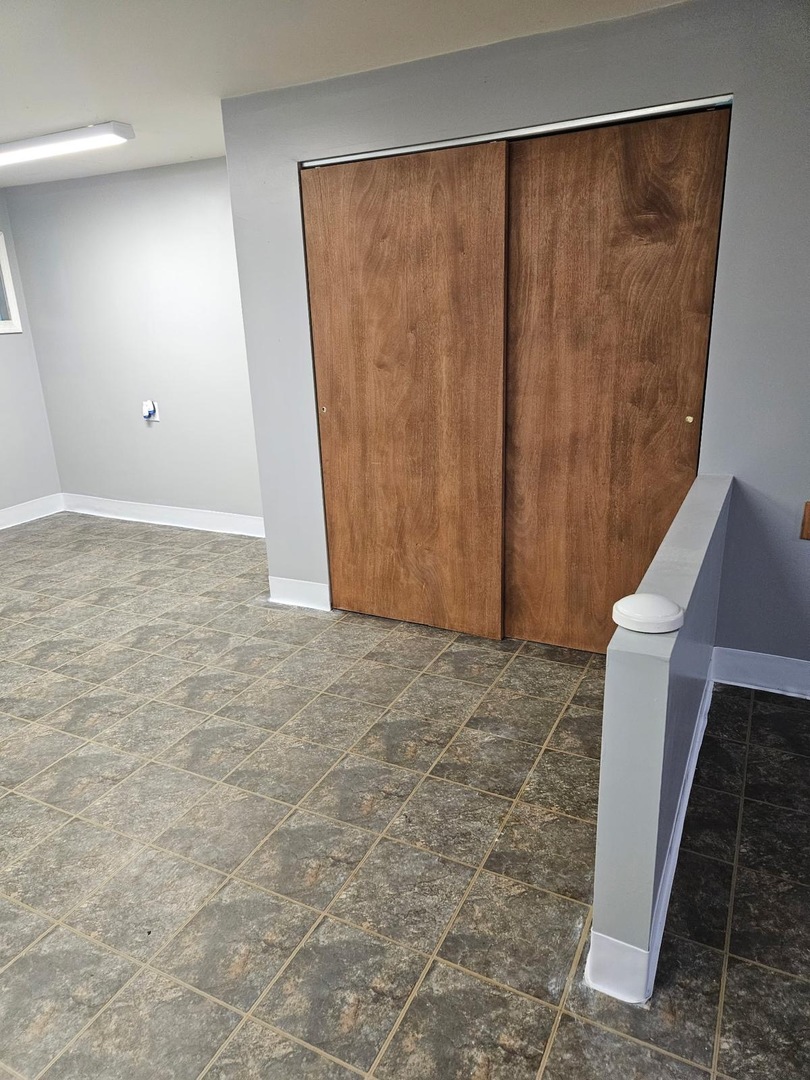 5121 Deblin Lane, Oak Lawn, IL 60453