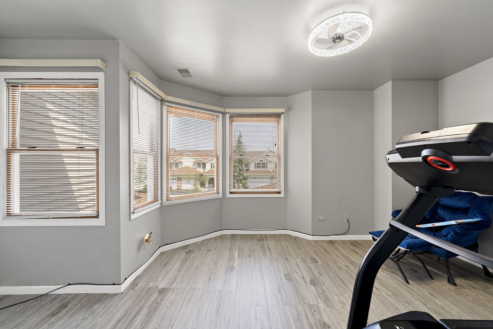 5121 Deblin Lane, Oak Lawn, IL 60453