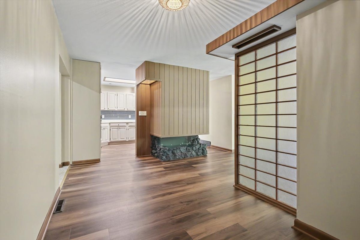 2 Walton Place, Normal, IL 61761