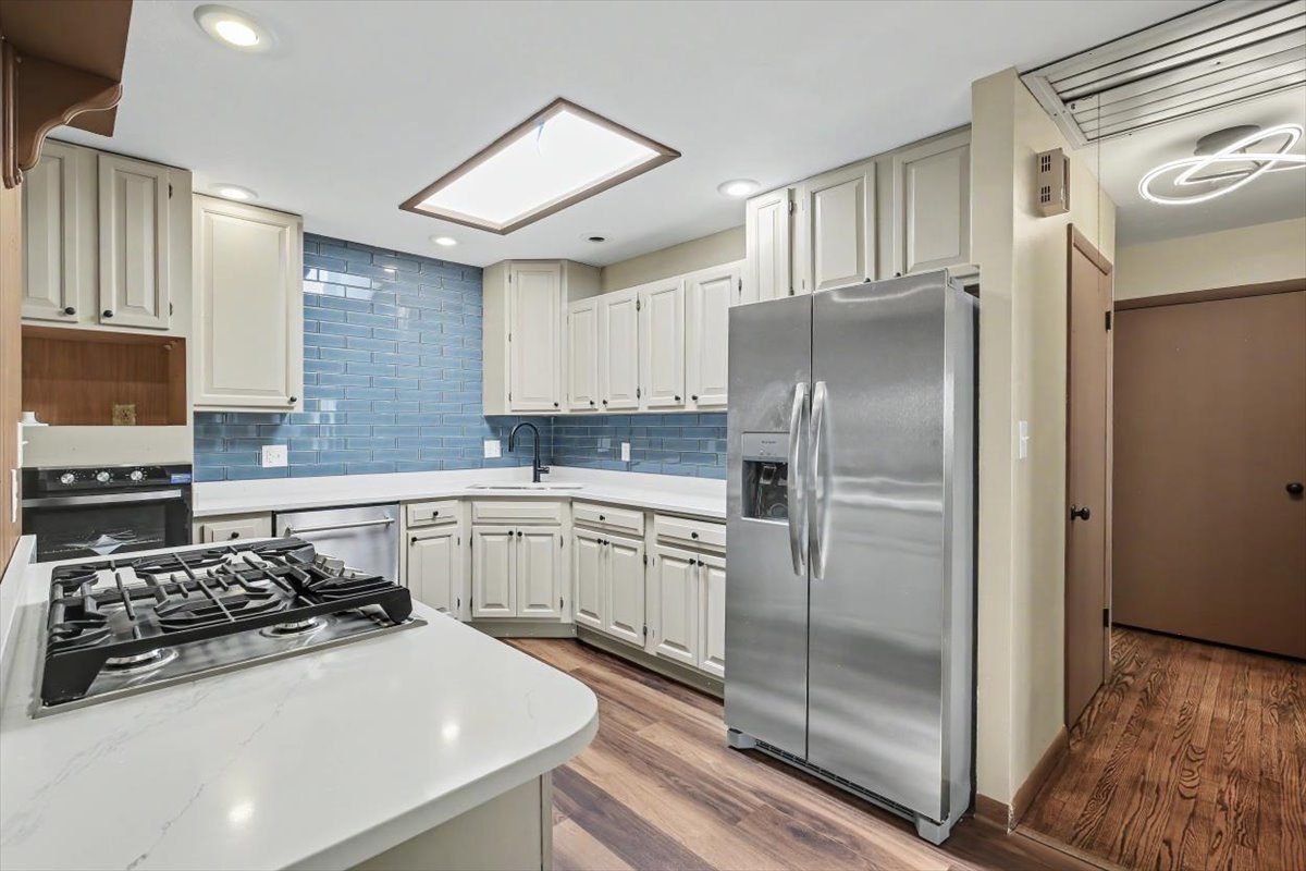 2 Walton Place, Normal, IL 61761