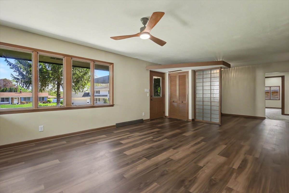 2 Walton Place, Normal, IL 61761