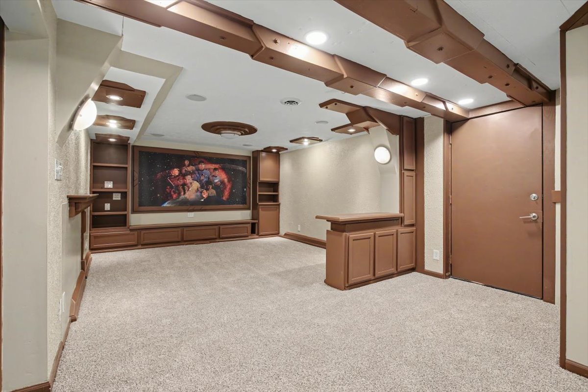 2 Walton Place, Normal, IL 61761