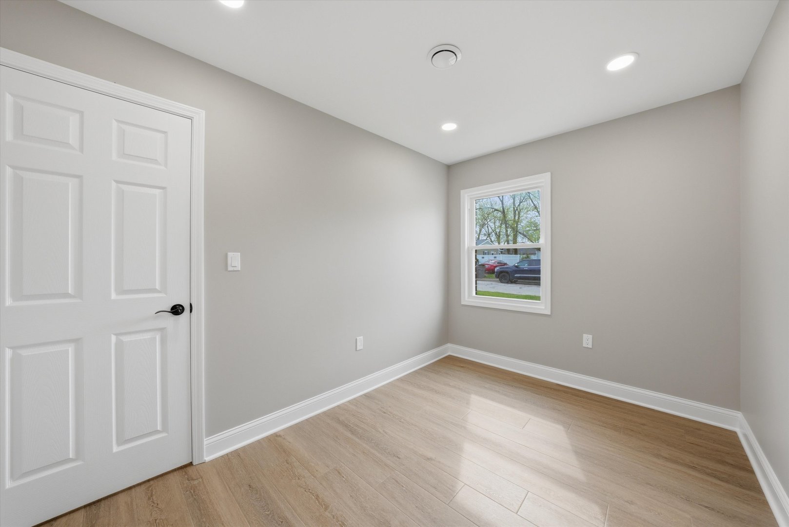 327 Fremont Avenue, Romeoville, IL 60446