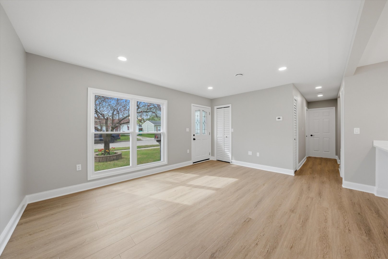 327 Fremont Avenue, Romeoville, IL 60446