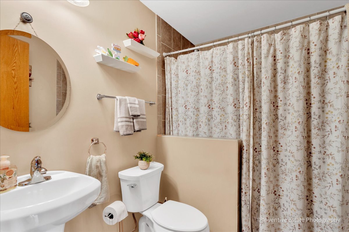 18749 Jacob Drive, Mokena, IL 60448