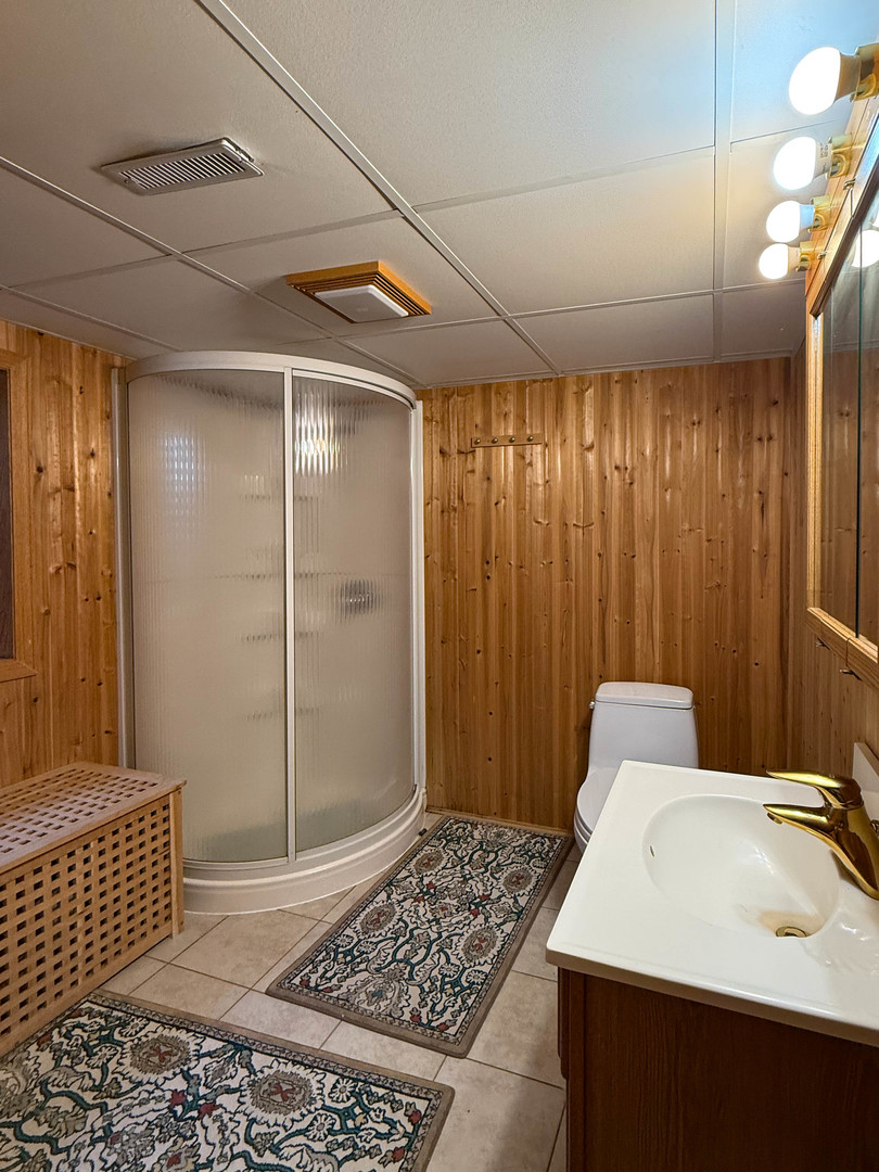 Arlington Heights, IL 60004