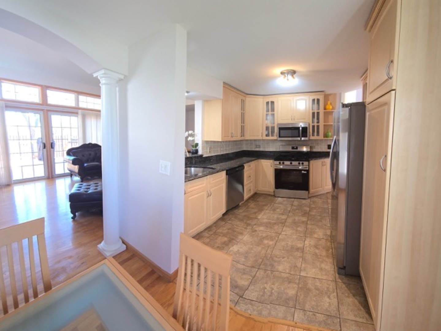 Arlington Heights, IL 60004