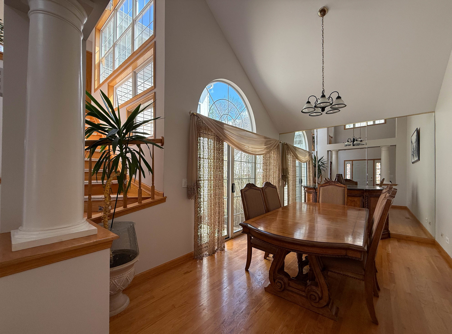 Arlington Heights, IL 60004