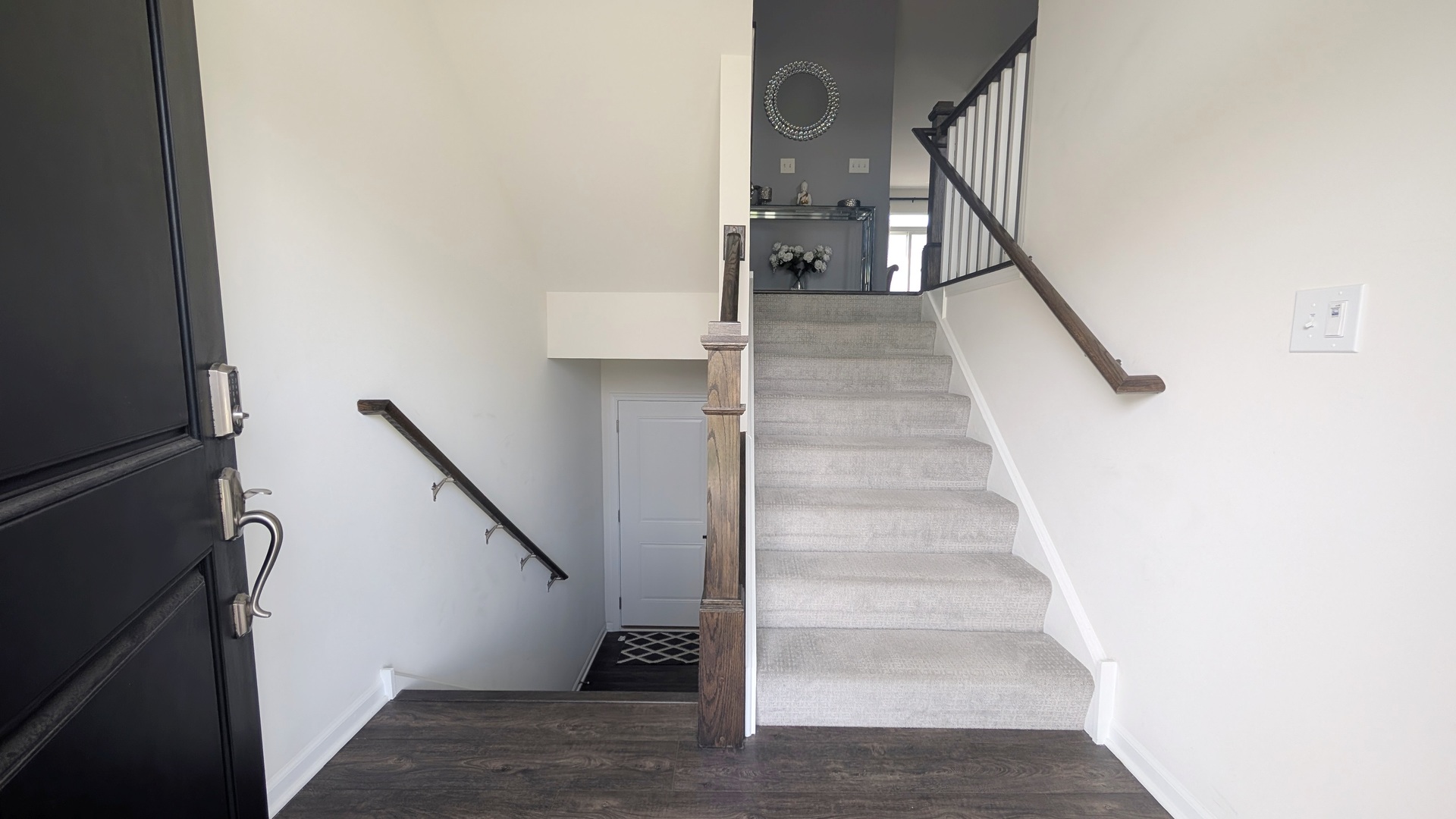 29W730 Cambridge Court #730, Warrenville, IL 60555