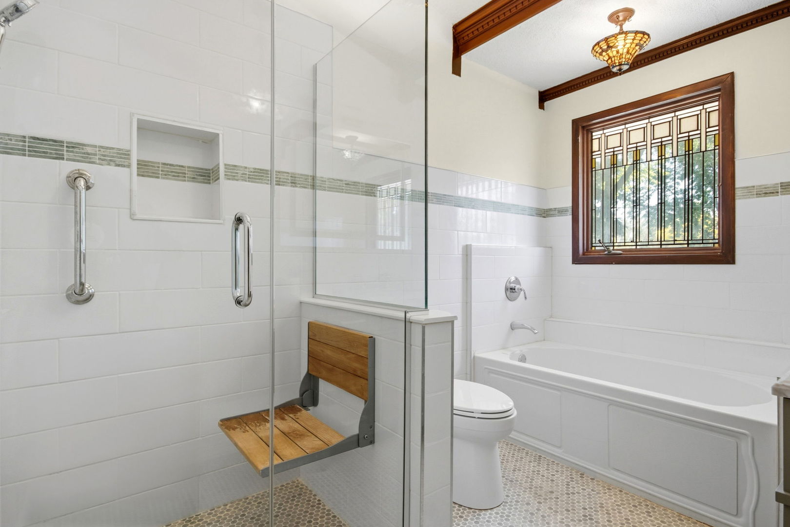 75 S 2nd Avenue, Lombard, IL 60148