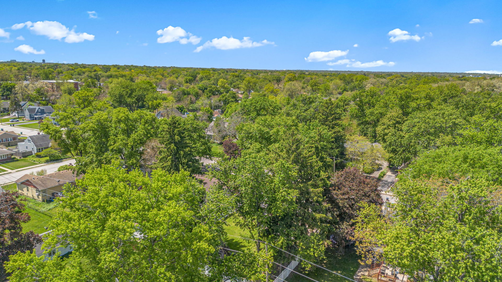 75 S 2nd Avenue, Lombard, IL 60148