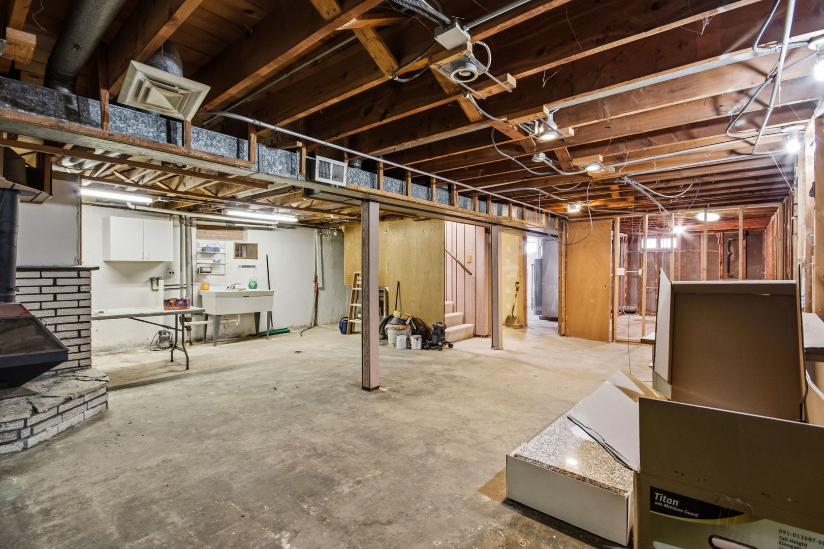 75 S 2nd Avenue, Lombard, IL 60148
