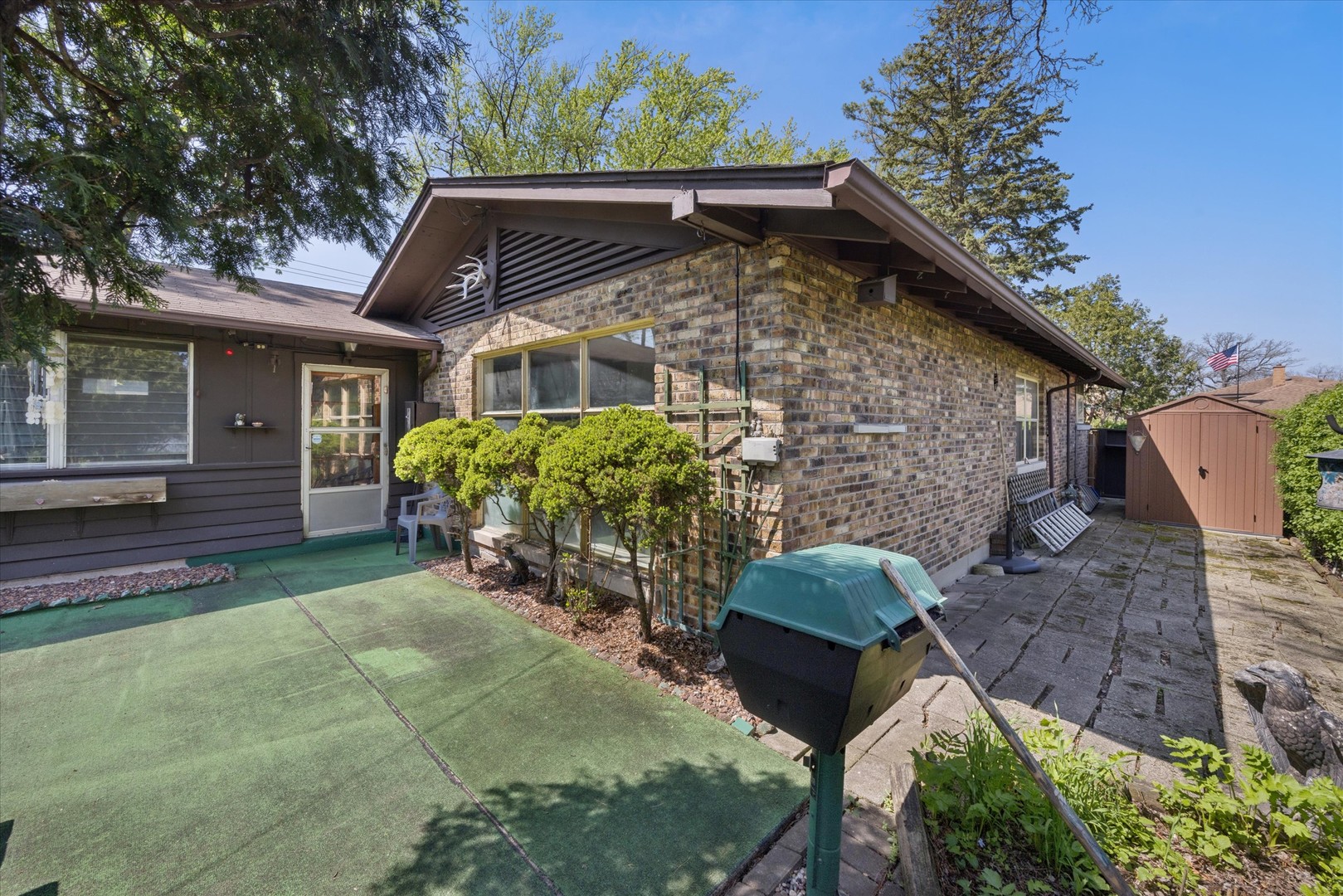 Brookfield, IL 60513