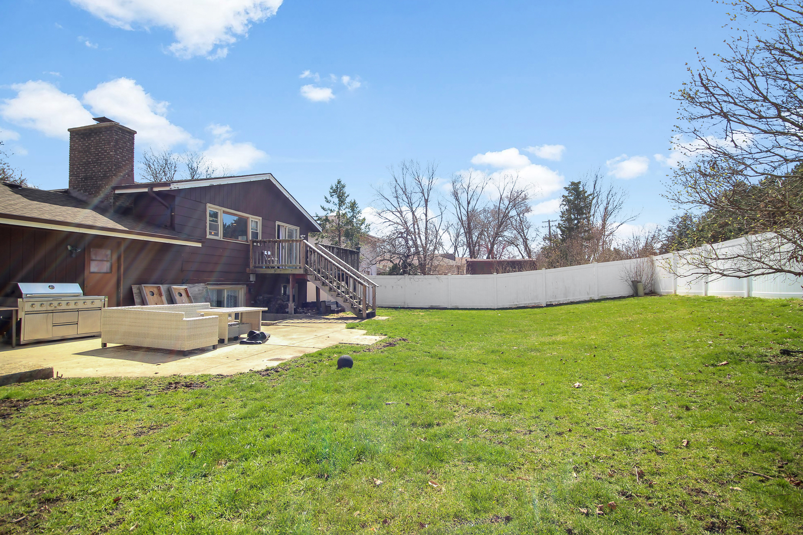 230 Millford Lane, Bloomingdale, IL 60108