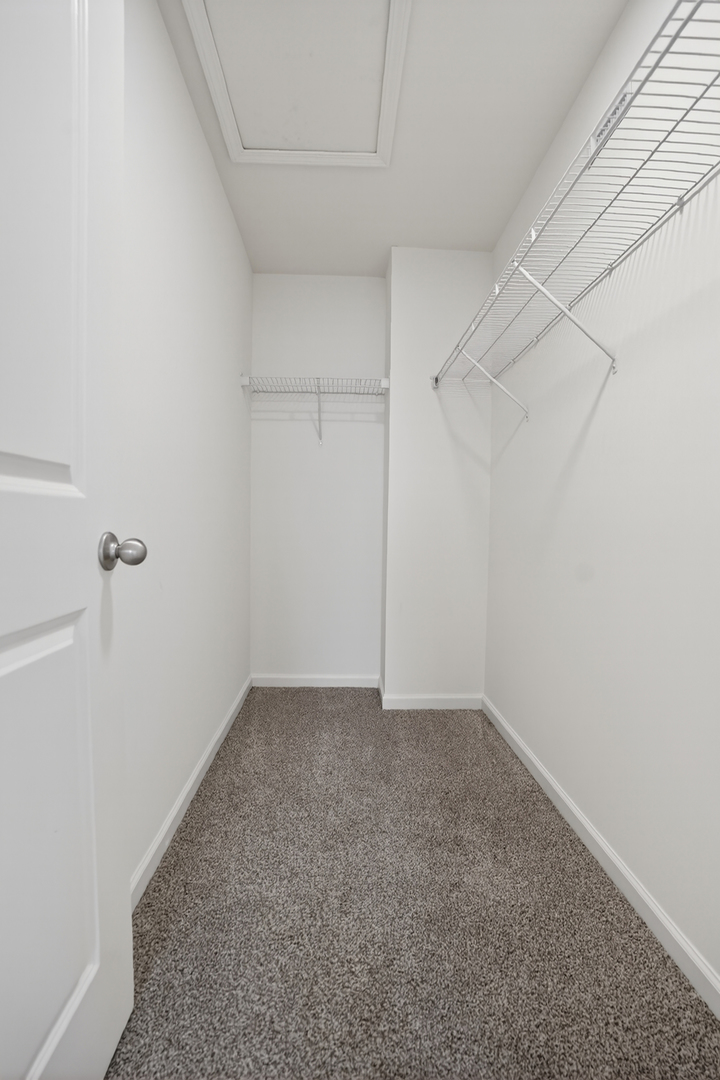 2257 Glacier Street, Mundelein, IL 60060