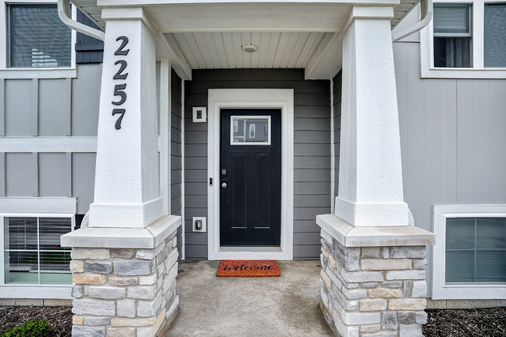 2257 Glacier Street, Mundelein, IL 60060