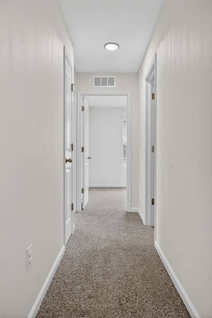 2257 Glacier Street, Mundelein, IL 60060