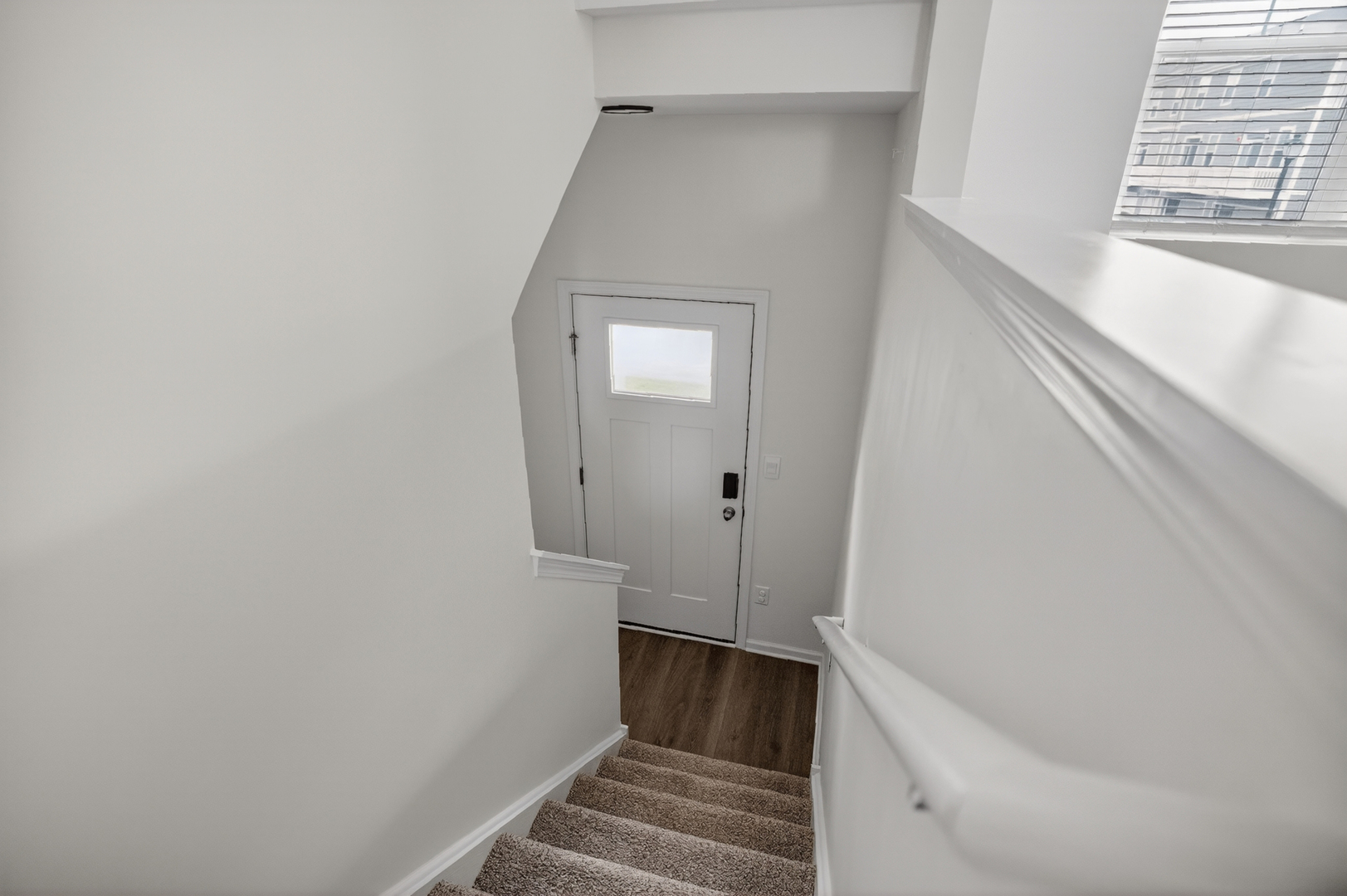 2257 Glacier Street, Mundelein, IL 60060