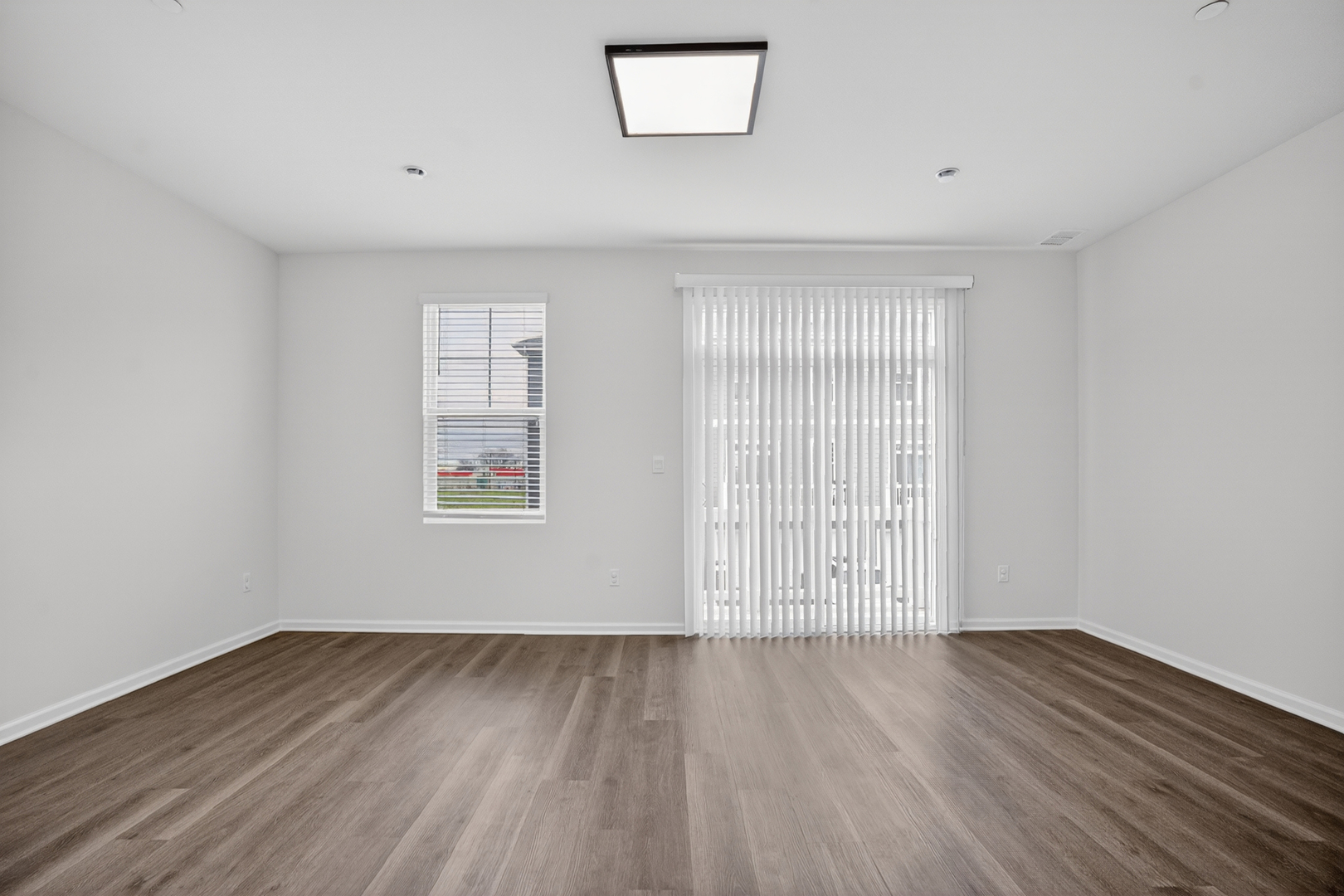 2257 Glacier Street, Mundelein, IL 60060