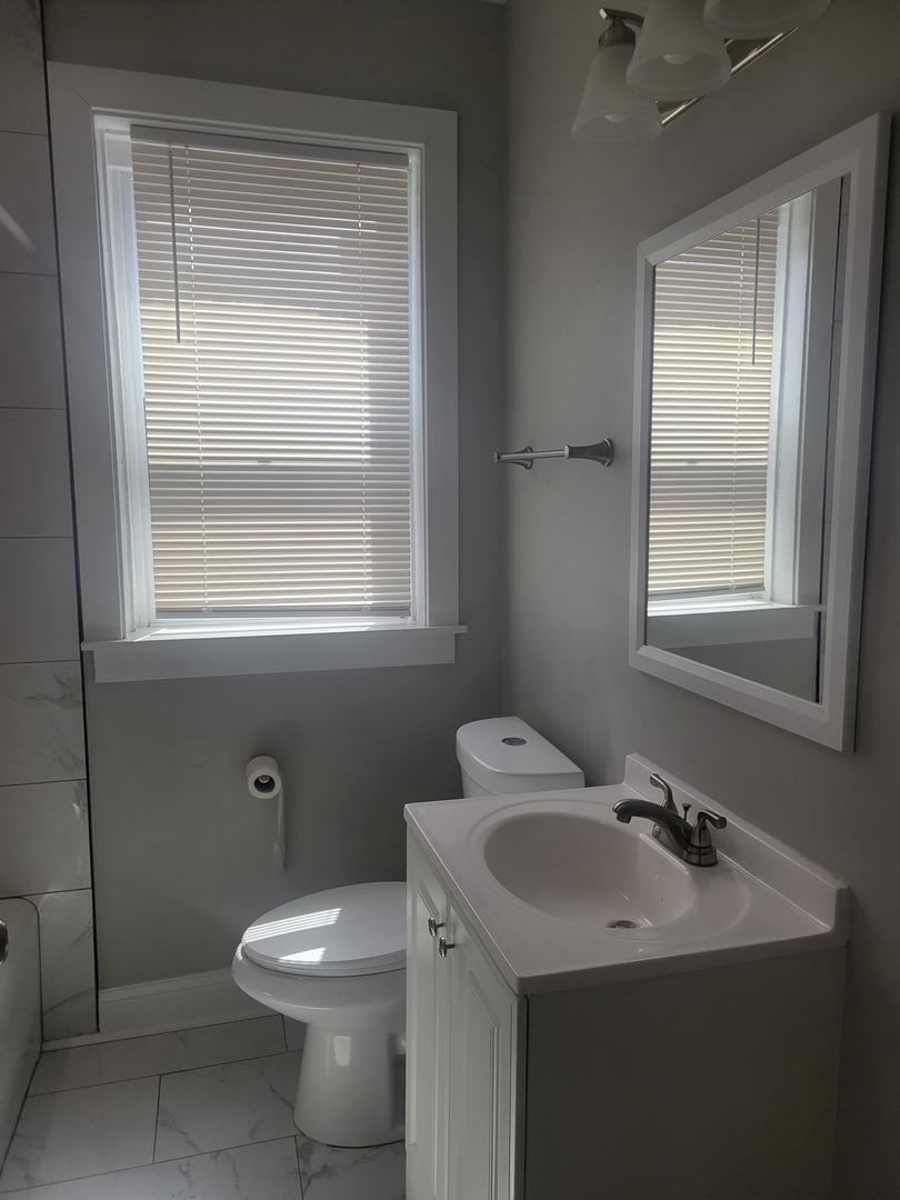 7918 S Essex Avenue #3, Chicago, IL 60617