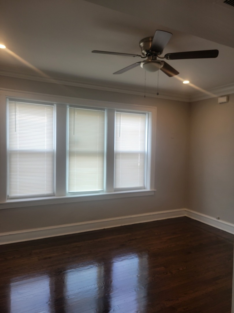 7918 S Essex Avenue #3, Chicago, IL 60617