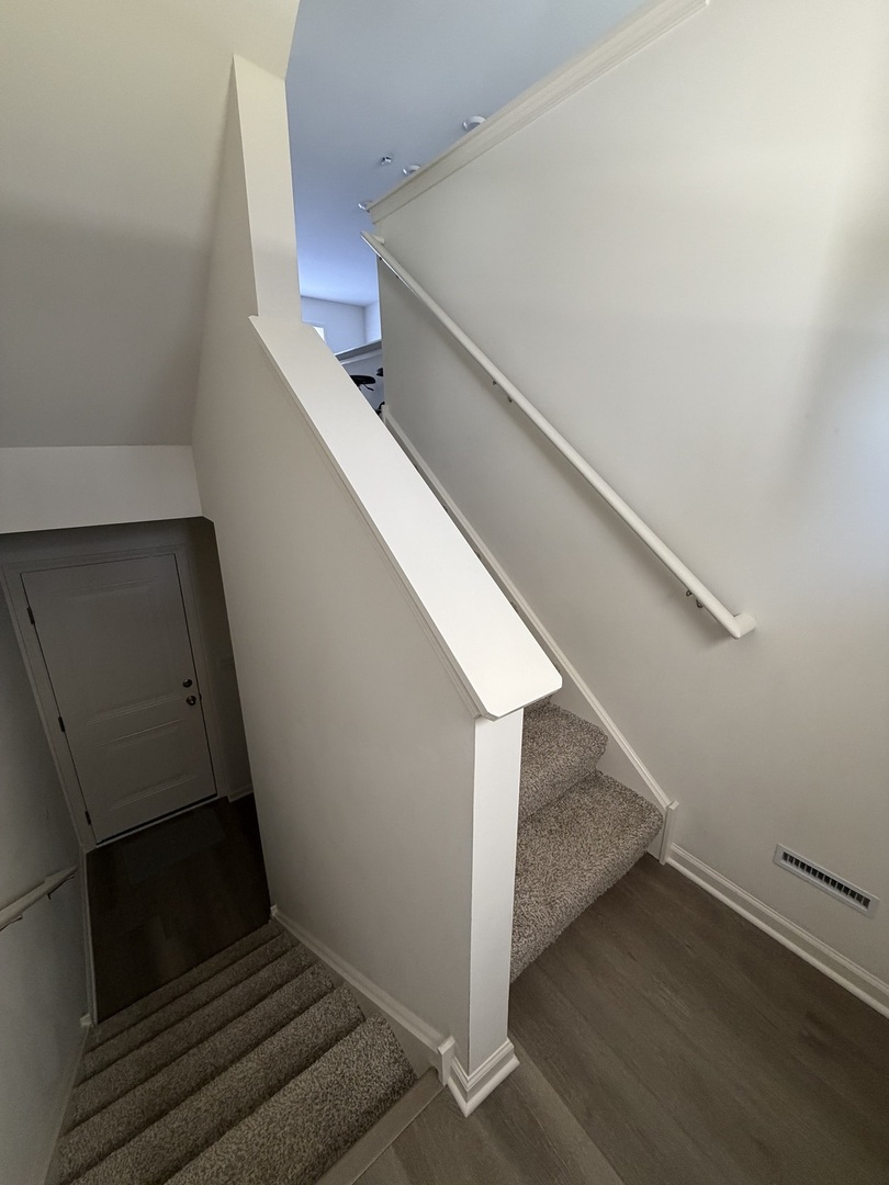 1555 Sequoia Way, Pingree Grove, IL 60140