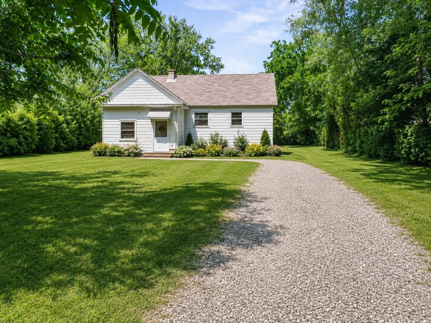 309 Landmeier Road, Elk Grove Village, IL 60007