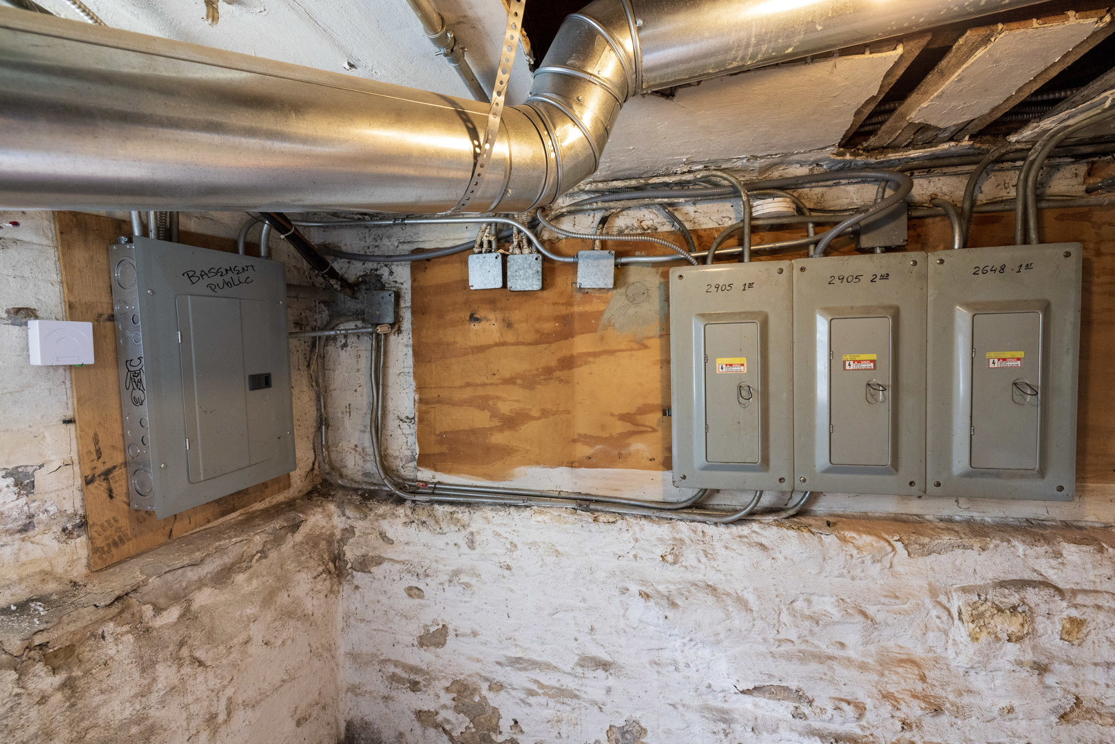 2648 N Francisco Avenue, Chicago, IL 60647