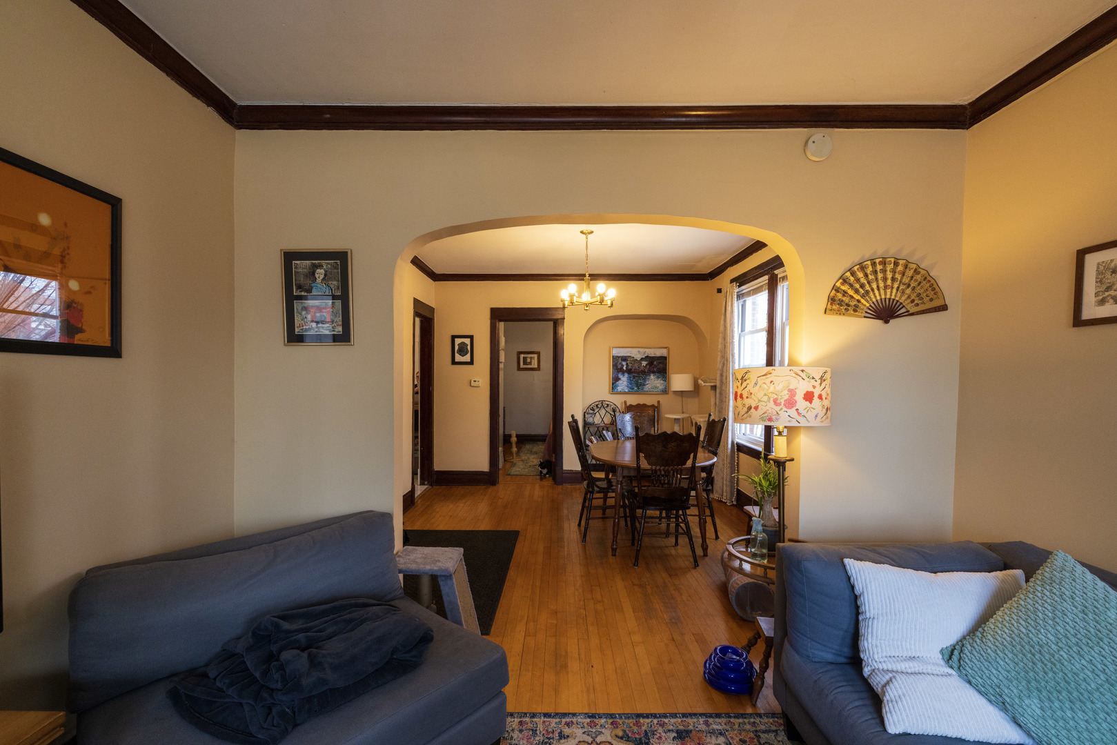 2648 N Francisco Avenue, Chicago, IL 60647