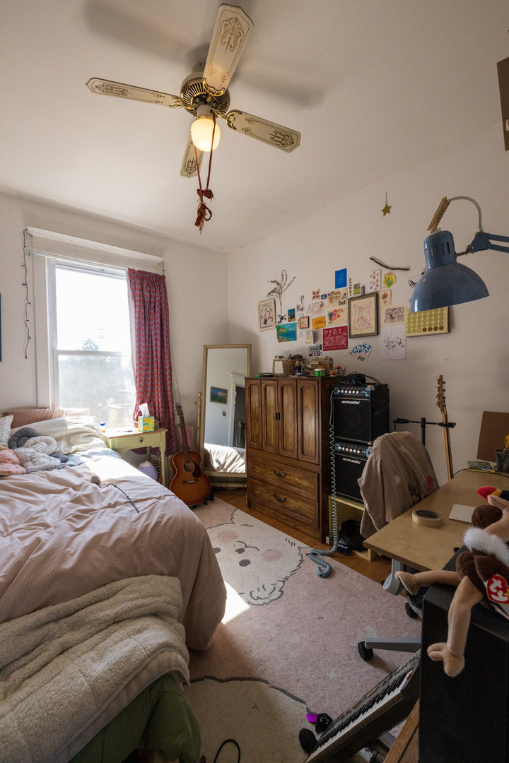 2648 N Francisco Avenue, Chicago, IL 60647